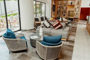 Smart TV, DVD player, books, video library - Huatulco Camino Real Resort 2-bedroom Condo (Bahias de Huatulco)