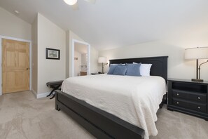 4 chambres, fer et planche à repasser, Wi-Fi gratuit, draps fournis