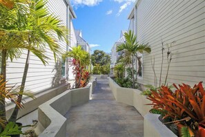 Property grounds - Duval Sea Turtle by AvantStay | Great Location | Close to Shops | Shared Pool! (Key West)