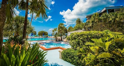 Atlantic Paradise by AvantStay | Great Location w/ & Shared Pool and hot tub!