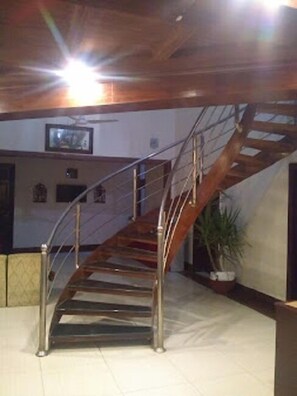 Interior - Al Reyan Guest House (Peshawar)