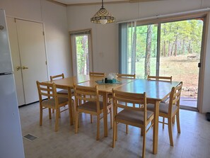 Dining - Rare 4 bedroom home at forest edge (Sedona)