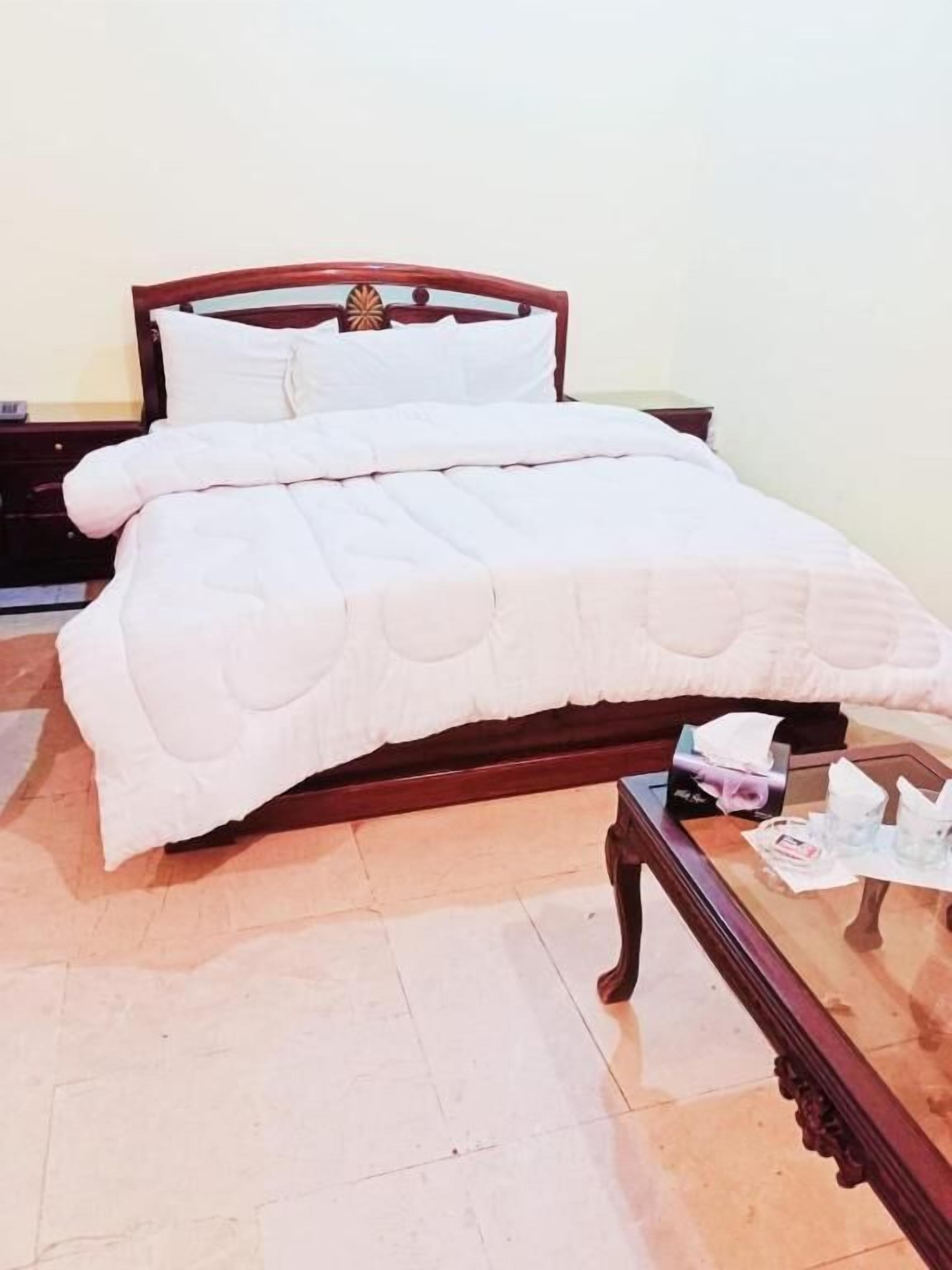 deluxe double room | iron/ironing board, free wifi