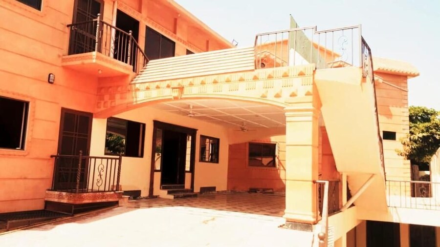 Luxury Palace Peshawar