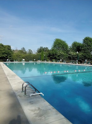 Outdoor pool - Lakefront Family Retreat with Hot Tub, Sandy Shore & Fenced Yard – Near Clemson (Westminster)