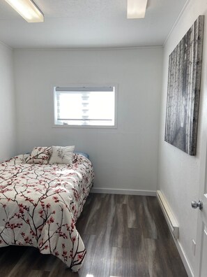 2 habitaciones, wifi gratis y ropa de cama