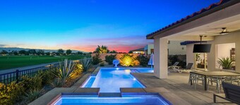 Stadium Course! 18th hole- HUGE putting green! PGA Signature in PGA WEST!