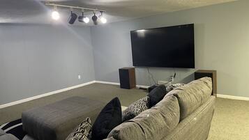 TV connectée, cheminée