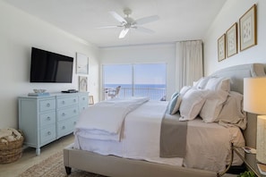 2 bedrooms, iron/ironing board, free WiFi, bed sheets - "Stella Maris" 🐟 A Pure Salt Property 🐟 Directly on the Beach! (Orange Beach)