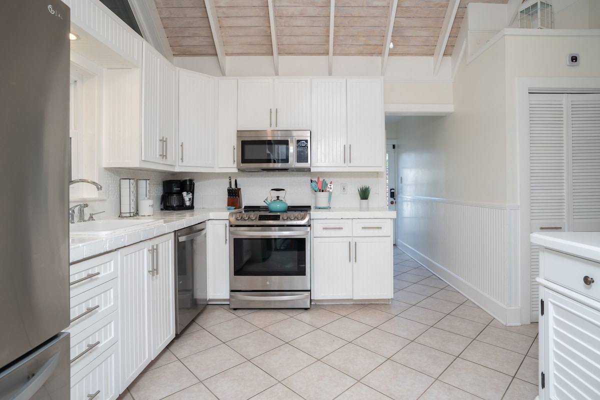 Photo 55 of Pet Friendly Oceanfront Retreats Unbeatable Discounts on Your Seaside Sanctuary!