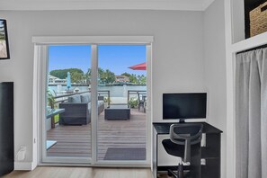 Interior - Enjoy scenic sunsets on your private deck. Modern condo minutes to the beach. (Fort Lauderdale)