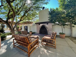 Terrace/patio - Spectacular Views! 3 BR - 4 Bath Legacy Villas Townhome lic. #243432 (La Quinta)