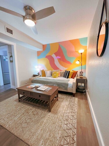 Central 1BDR+PetsOK+Extended Stay Discounts