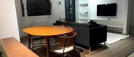 Apartment, 1 Queen Bed with Sofa bed | 1 bedroom, iron/ironing board, free WiFi, bed sheets