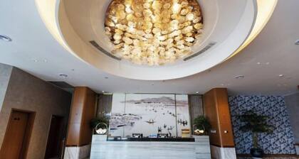 Canal Hotel