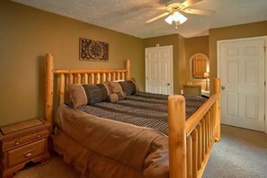 3 bedrooms, iron/ironing board, free WiFi, bed sheets - Too Tranquil For Words (Sevierville)