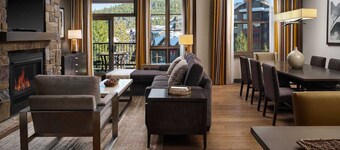 The Perfect Mountain Getaway in Lake Tahoe!