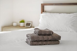 4 bedrooms, iron/ironing board, travel cot, free WiFi