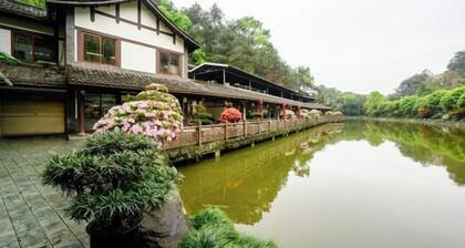 Fengxiangyuan Holiday Hotel