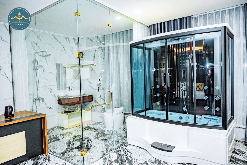 Luxury Double Room | Bathroom