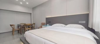 Jiahe Homestay (Emeishan Tourism Passenger Transport Center Baoguosi Station)