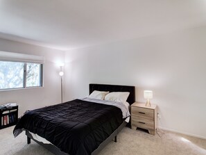 2 Schlafzimmer, Schreibtisch, kostenloses WLAN, Bettwäsche
