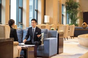 Lobby lounge - Tantai Lake Hotel (Suzhou)
