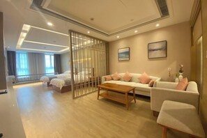 Room - Qinheyuan Linxuan Holiday Hotel (Haining)