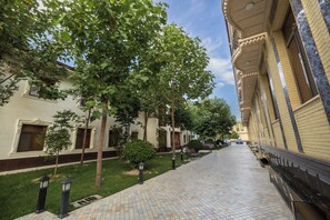 Terrace/patio - MAROKAND SPA HOTEL (Samarkand)