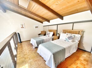 2 bedrooms, desk, iron/ironing board, travel crib - Renovated - Spacious 2BR/1BA Loft, AC, Close to beach (KIHEI)