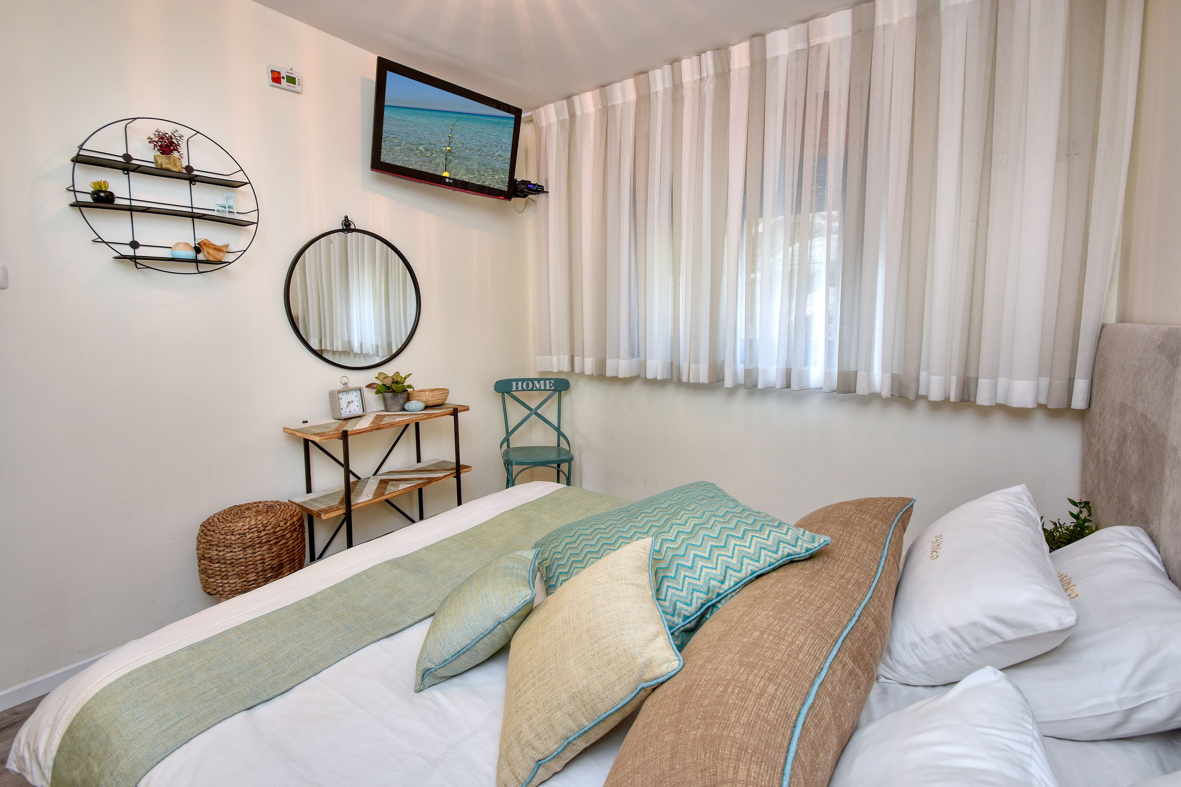 무료 WiFi, 침대 시트