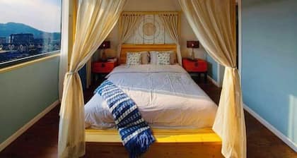 Black Valley Purple Rose Inn