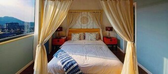 Black Valley Purple Rose Inn