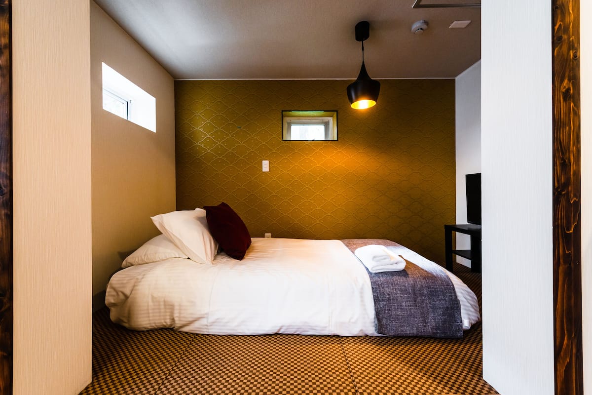 Wi-Fi gratuit, draps fournis