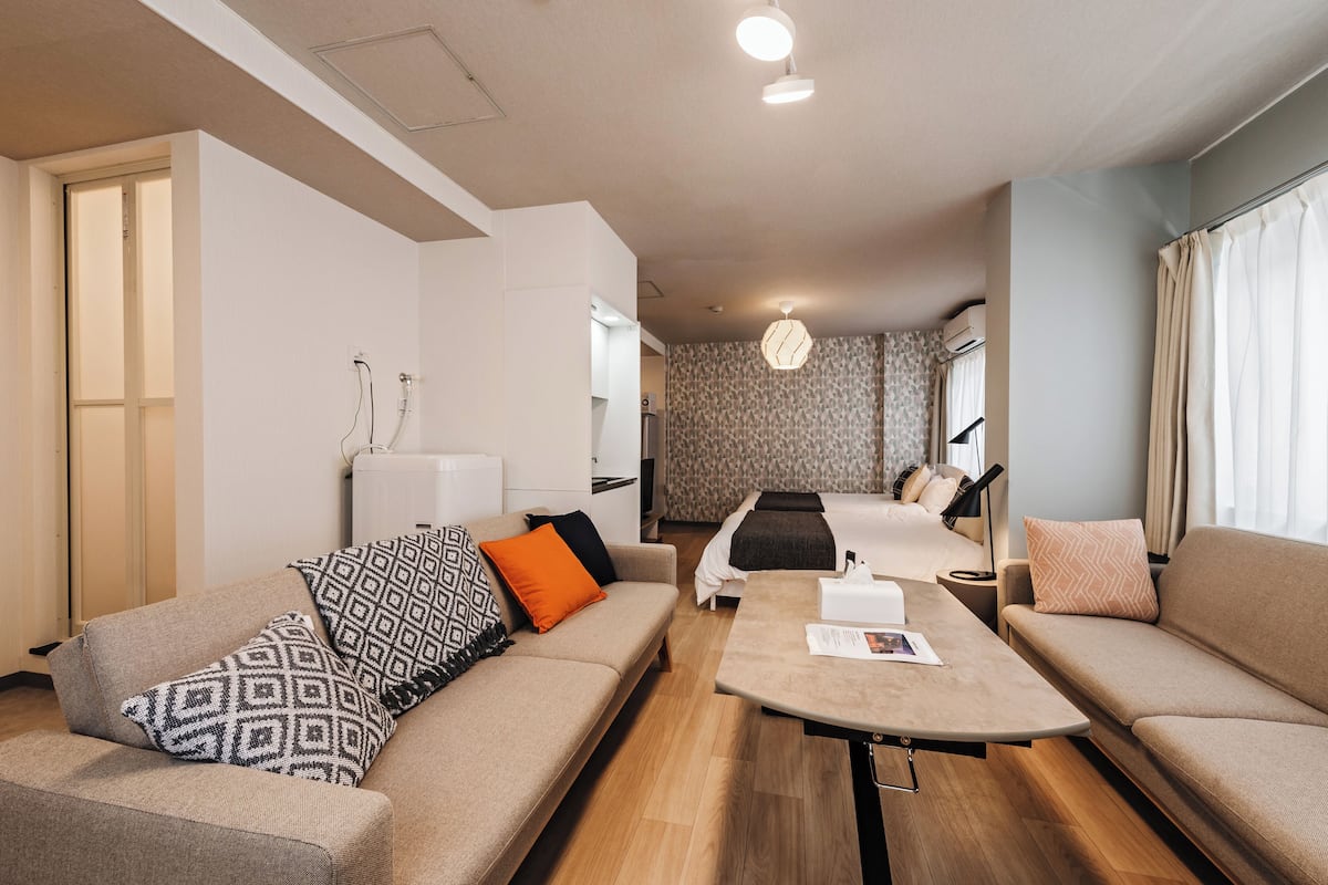 Chambre avec lits jumeaux, 2 lits doubles, non-fumeurs (Shower&Toilet /No Elevator /Room 205) | Wi-Fi gratuit, draps fournis