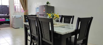 OYO Homes 90567 Barakah Homestay