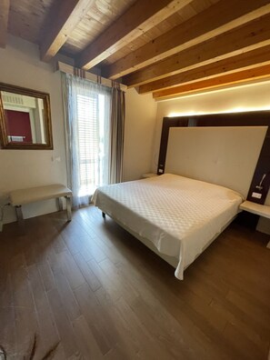 1 Schlafzimmer, Schreibtisch, kostenloses WLAN, Bettwäsche