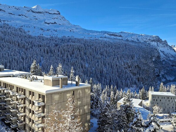 Exterior - Bright studio near slopes and shops, balcony (Flaine)