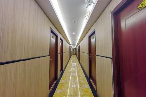 Sanshenren Apartment