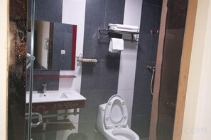 Bathroom - Zhixing Business Hotel (Quanzhou)
