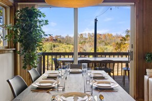 Dining - Peregrine's Perch - Cabin Overlooking the River! (Falling Waters)
