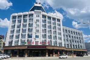 Exterior - Longken Bei'an Hotel (Bei'an)