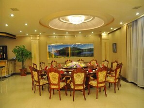 Restaurant - Longken Bei'an Hotel (Bei'an)