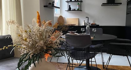 Licht en Luxueus Appartement bij Het Zuid