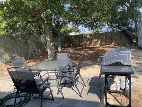 Ocean Oasis by Avantstay | Block to Beach | West PCB, Pet-Friendly