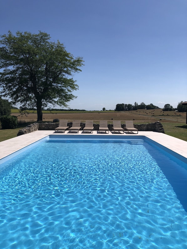 Piscine extérieure
