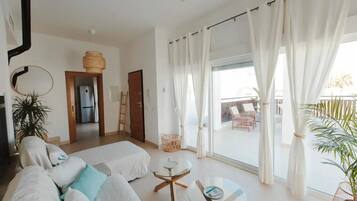 4 habitaciones, tabla de planchar con plancha y wifi gratis