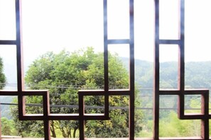 View from property - Mulihong Yuanwei Inn (Xiuning)