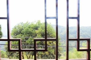 Unclassified image, 4 of 35, button - Mulihong Yuanwei Inn (Xiuning)