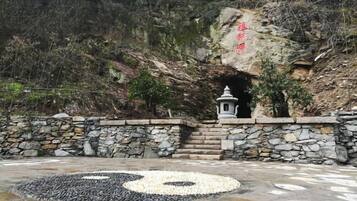 ์๋ฐ ์์ค ๊ตฌ๋ด